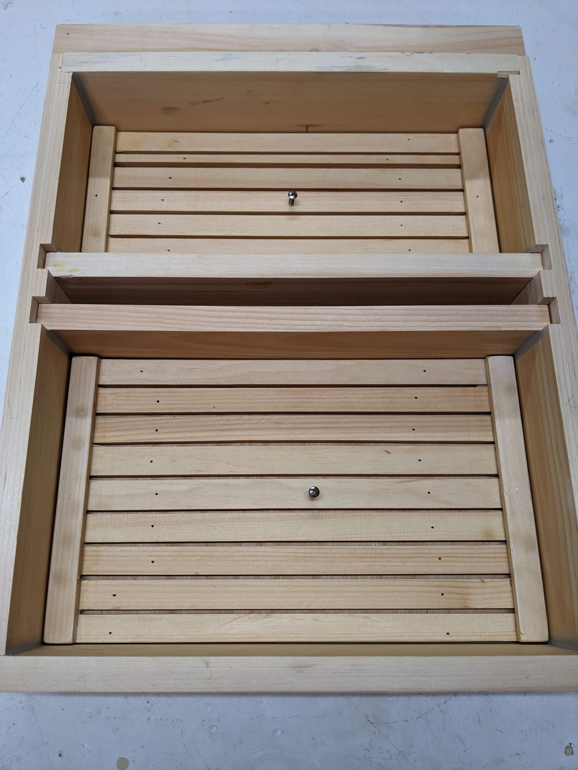 AZ top feeder floating racks